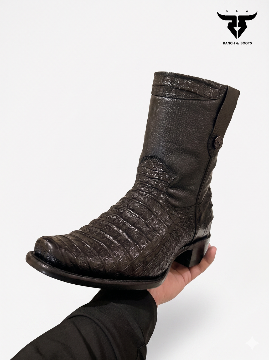 Botas en piel de cocodrilo