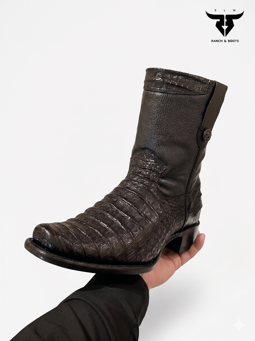 Botas en piel de cocodrilo
